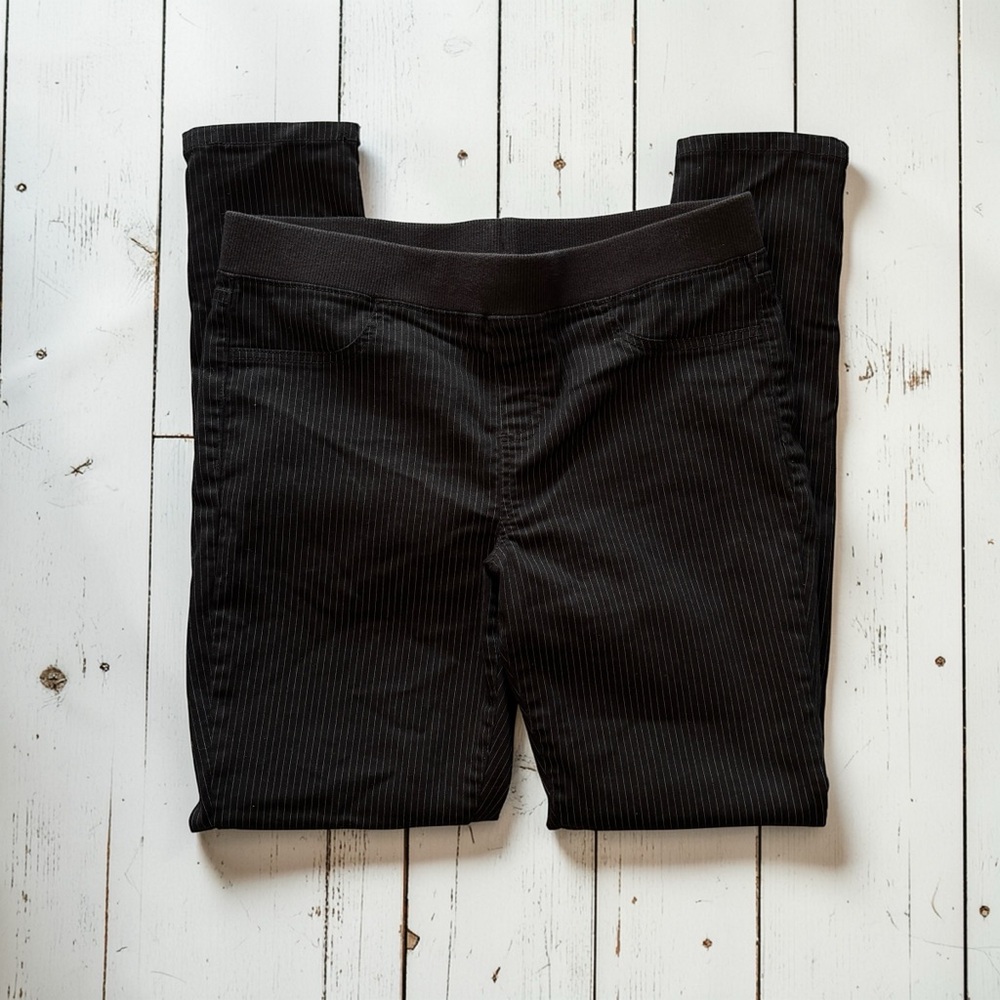 No Boundaries Black Pinstripe Skinny Pants Size L 11/13 Pull-On Stretch Career W - Picture 7 of 10